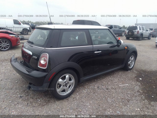 Photo 3 VIN: WMWSU3C58BT182793 - MINI COOPER HARDTOP 