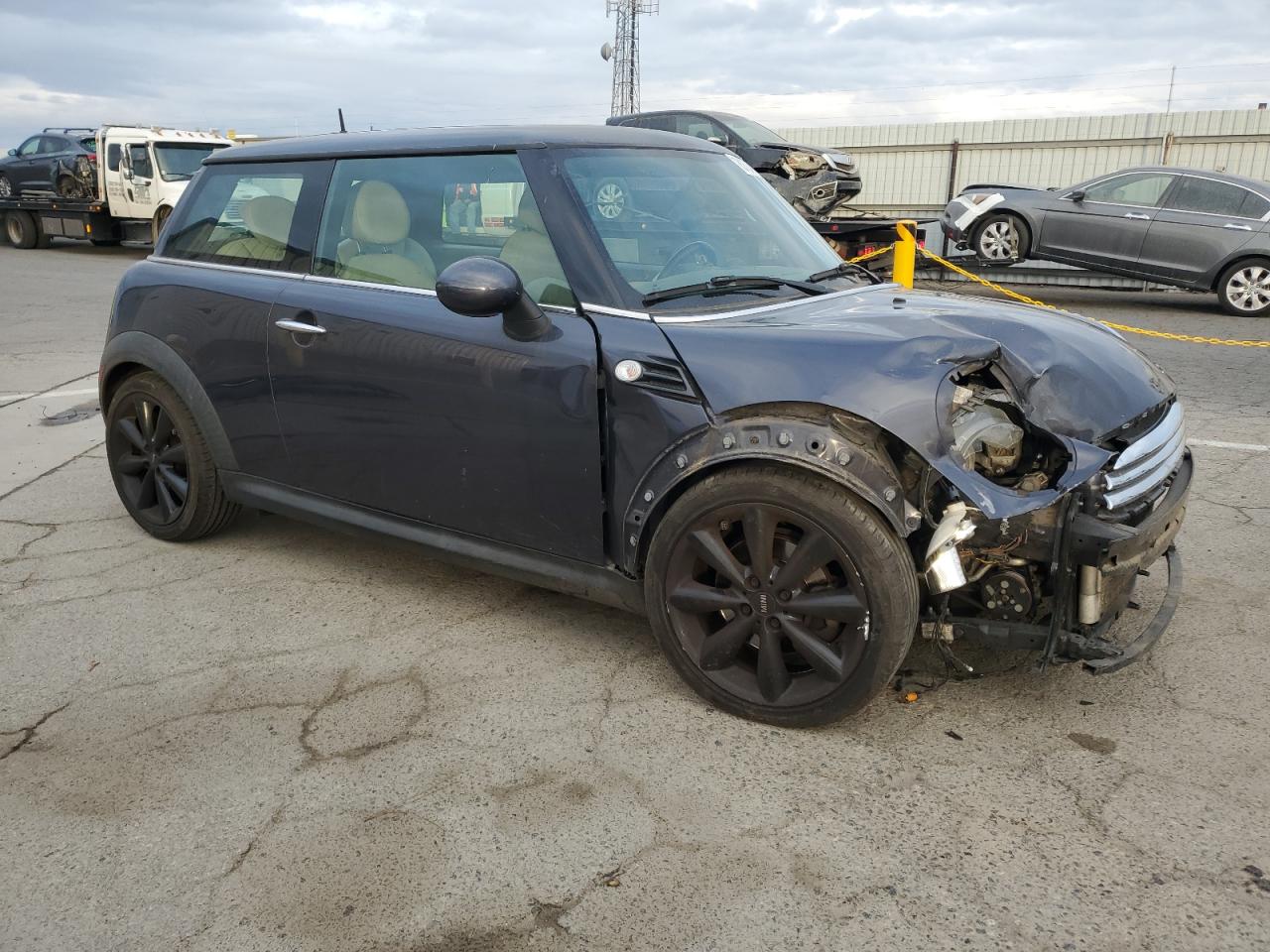 Photo 3 VIN: WMWSU3C58DT677742 - MINI COOPER 