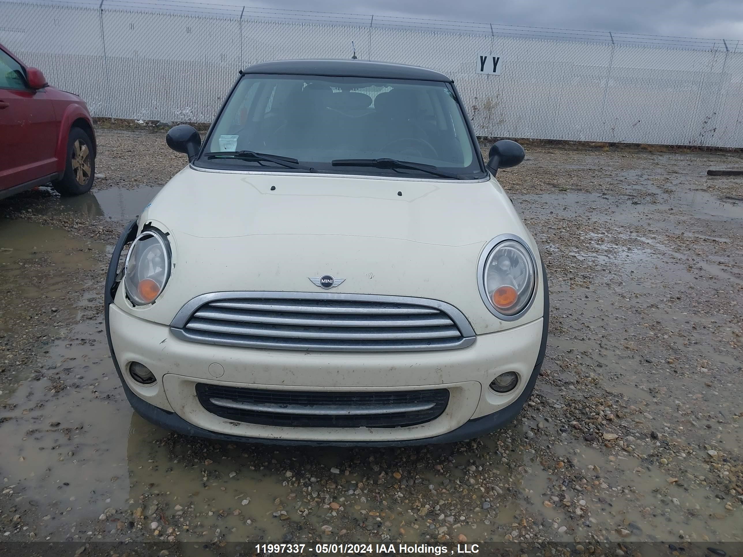 Photo 11 VIN: WMWSU3C59CT255848 - MINI COOPER 