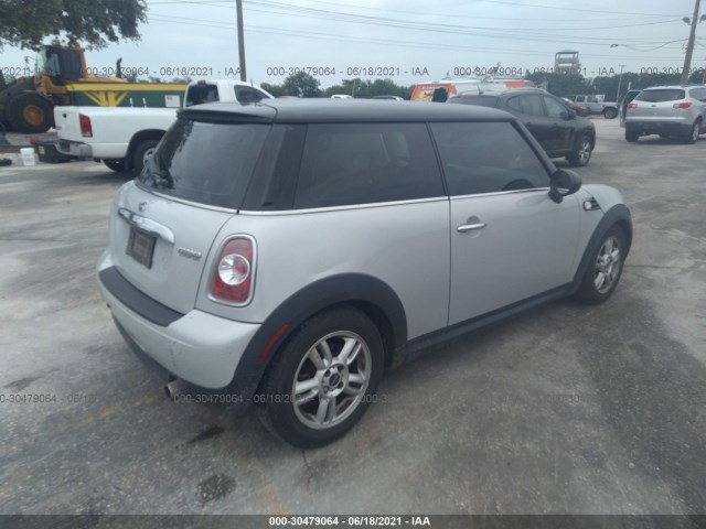 Photo 3 VIN: WMWSU3C59DT683100 - MINI COOPER HARDTOP 