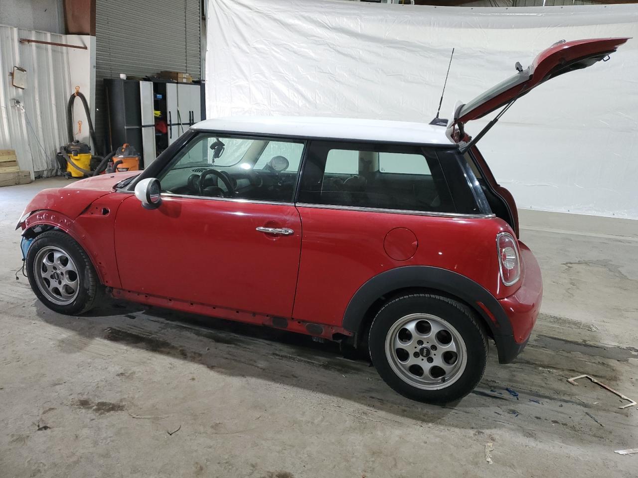 Photo 1 VIN: WMWSU3C59DT692072 - MINI COOPER 