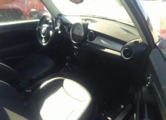 Photo 4 VIN: WMWSU3C5XBT094621 - MINI COOPER HARDTOP 