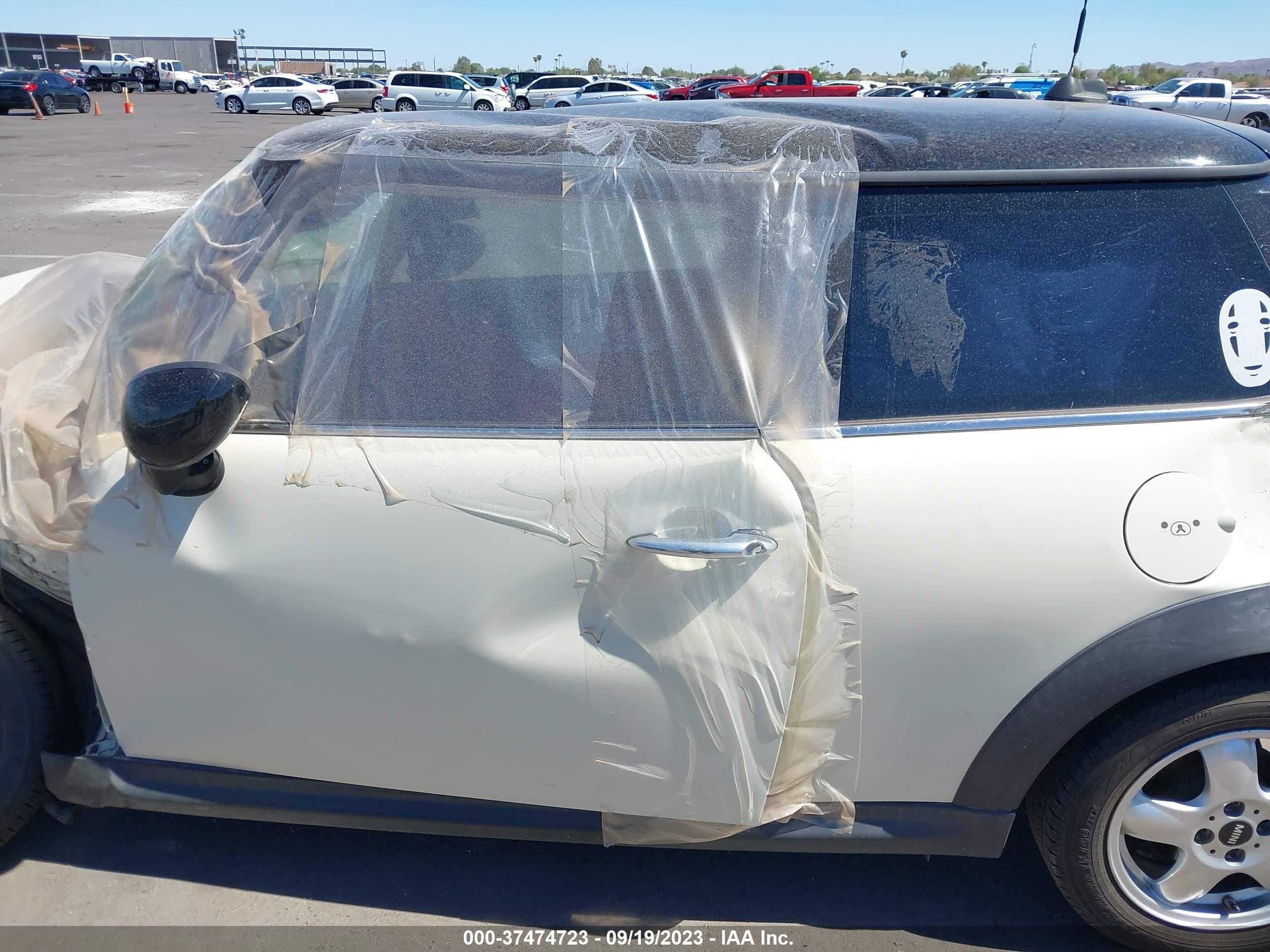 Photo 14 VIN: WMWSU3C5XBT095204 - MINI HARD TOP 