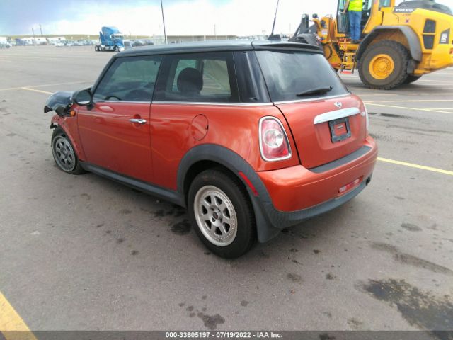 Photo 2 VIN: WMWSU3C5XBT096286 - MINI COOPER HARDTOP 