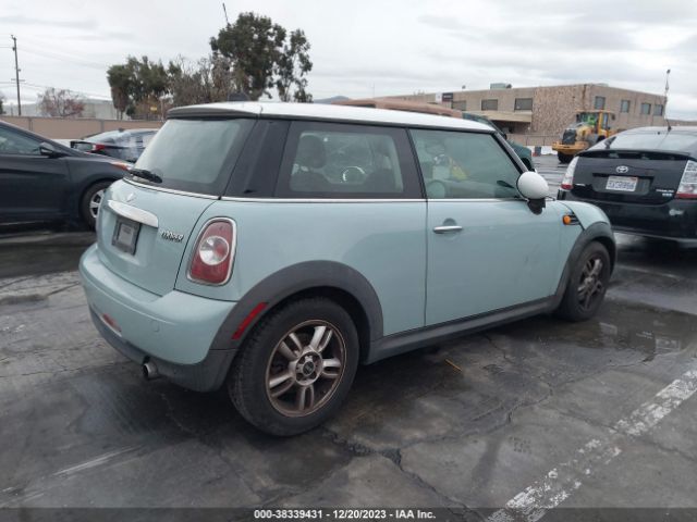 Photo 3 VIN: WMWSU3C5XBT096336 - MINI COOPER 