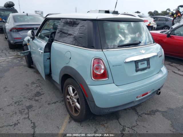 Photo 2 VIN: WMWSU3C5XBT096336 - MINI COOPER 