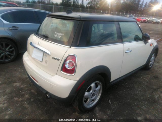 Photo 3 VIN: WMWSU3C5XBT253105 - MINI COOPER 