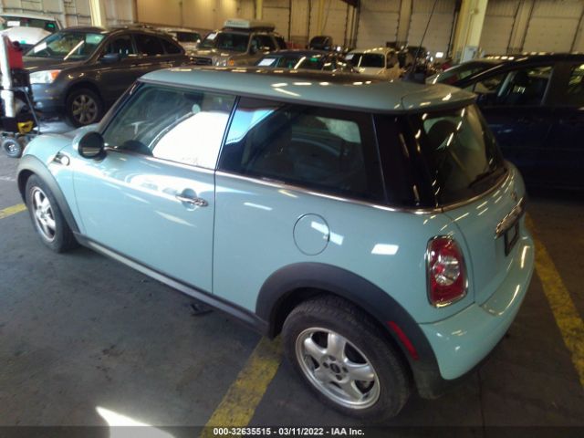 Photo 2 VIN: WMWSU3C5XBT253797 - MINI COOPER HARDTOP 