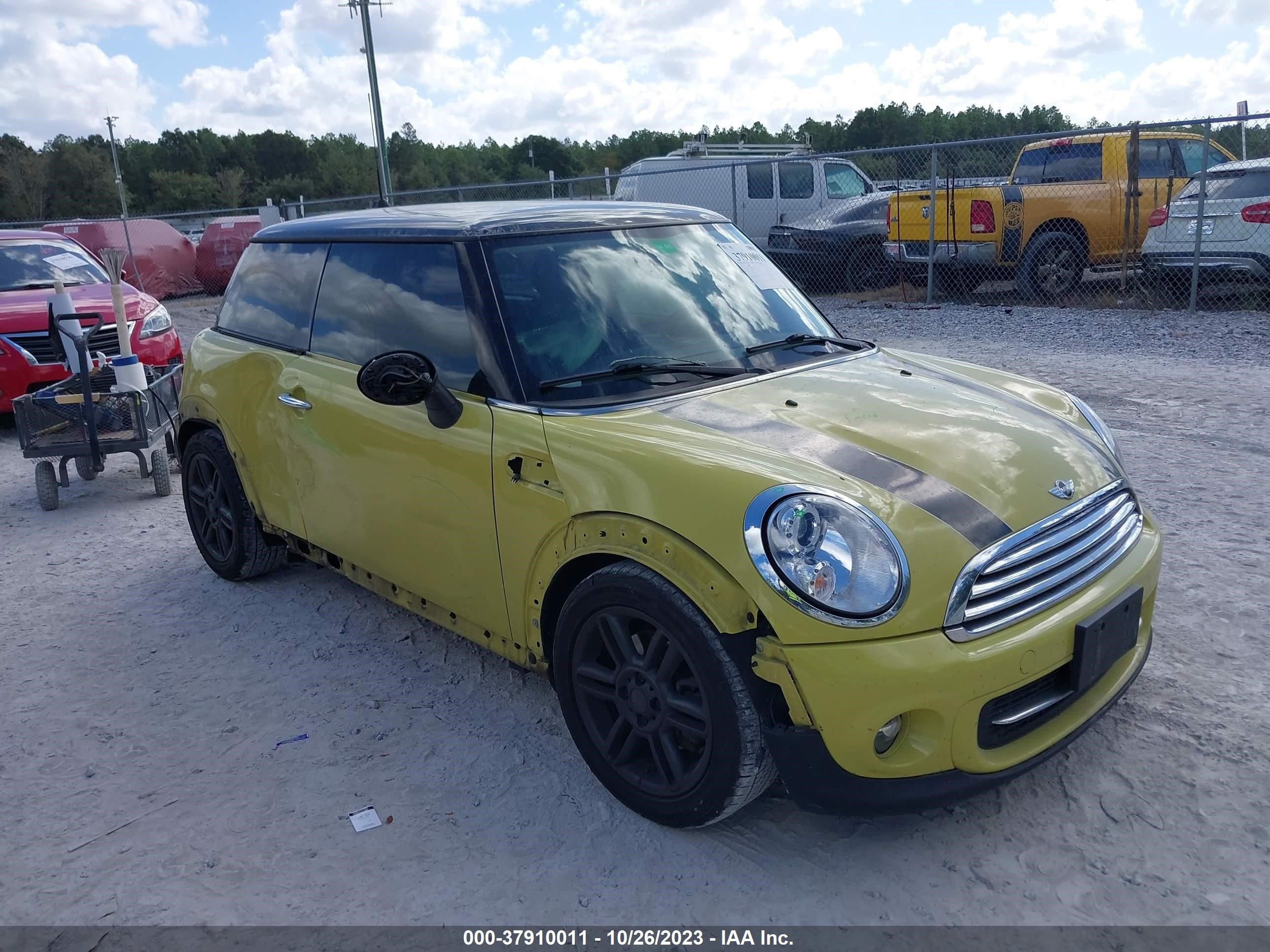 Photo 0 VIN: WMWSU3C5XBTX95921 - MINI HARD TOP 