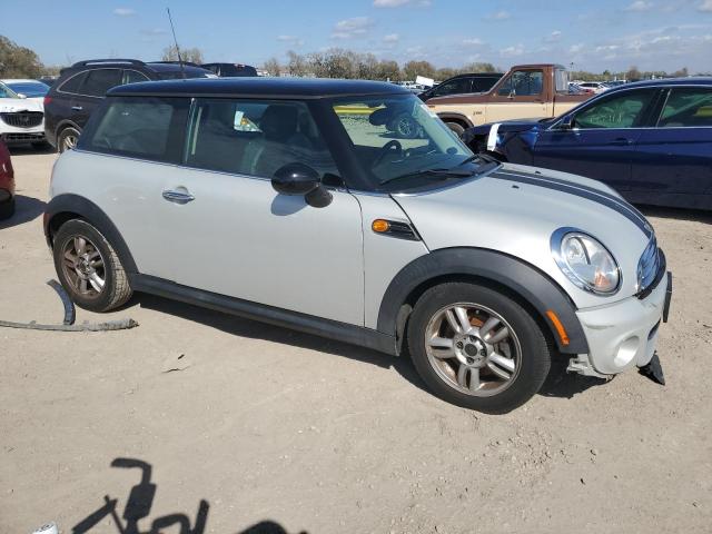 Photo 3 VIN: WMWSU3C5XCT185048 - MINI COOPER 