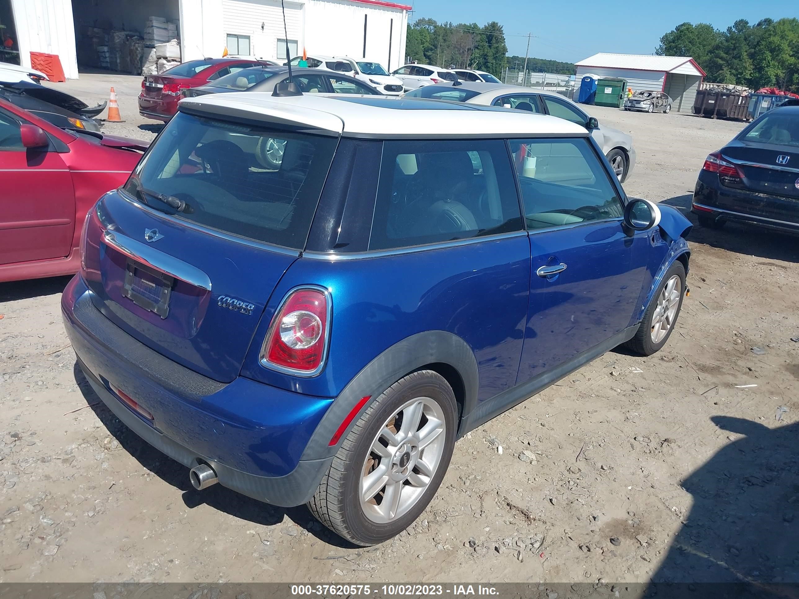 Photo 3 VIN: WMWSU3C5XCT369809 - MINI HARD TOP 