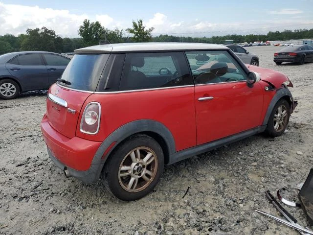 Photo 2 VIN: WMWSU3C5XCT542082 - MINI COOPER 