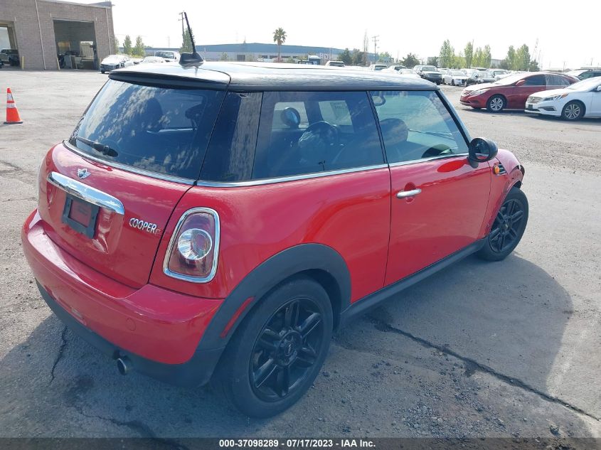 Photo 3 VIN: WMWSU3C5XDT546215 - MINI COOPER 