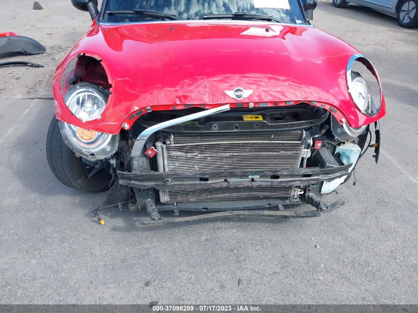 Photo 5 VIN: WMWSU3C5XDT546215 - MINI COOPER 