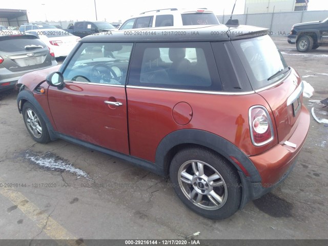 Photo 2 VIN: WMWSU3C5XDT677872 - MINI COOPER HARDTOP 