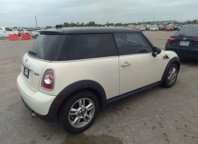 Photo 3 VIN: WMWSU3C5XDT689391 - MINI COOPER HARDTOP 