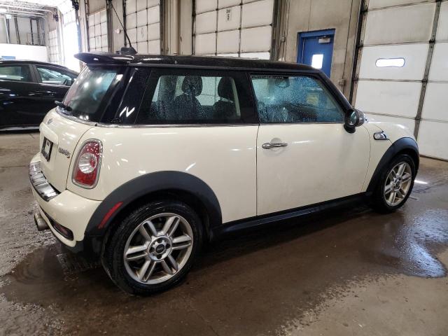 Photo 2 VIN: WMWSV3C50BTY20421 - MINI COOPER 