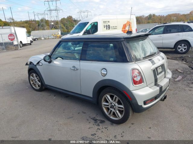 Photo 2 VIN: WMWSV3C50CTY16905 - MINI COOPER HARDTOP 