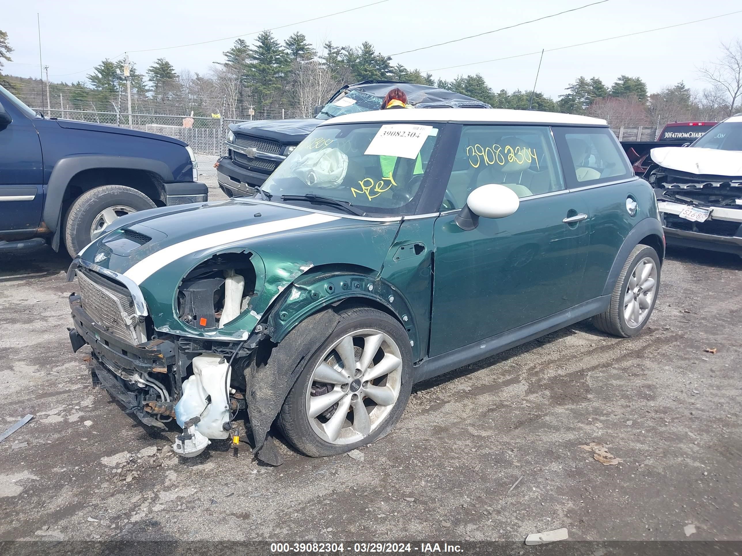 Photo 1 VIN: WMWSV3C50DT476270 - MINI HARD TOP 