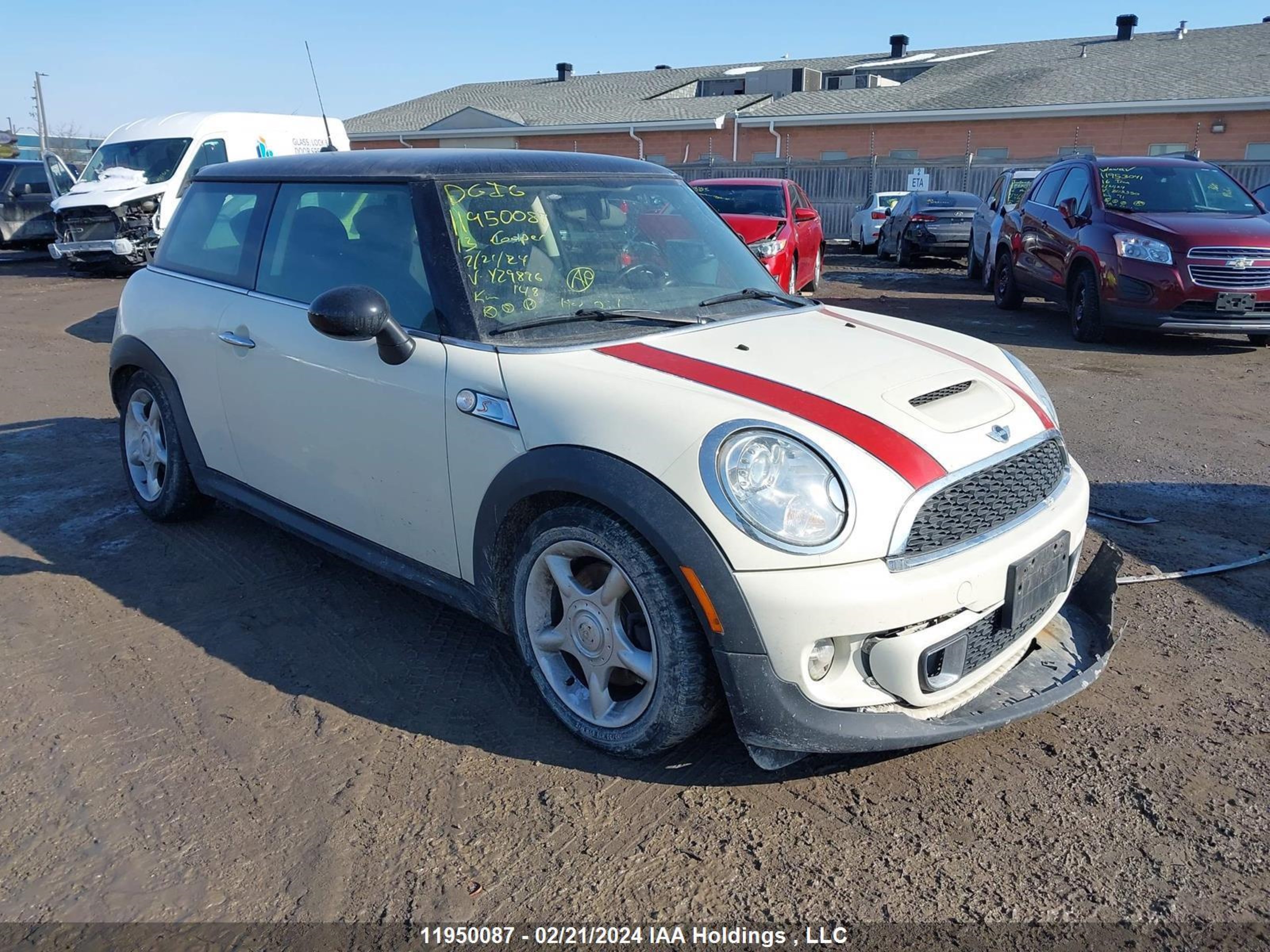 Photo 0 VIN: WMWSV3C50DTY29896 - MINI COOPER 