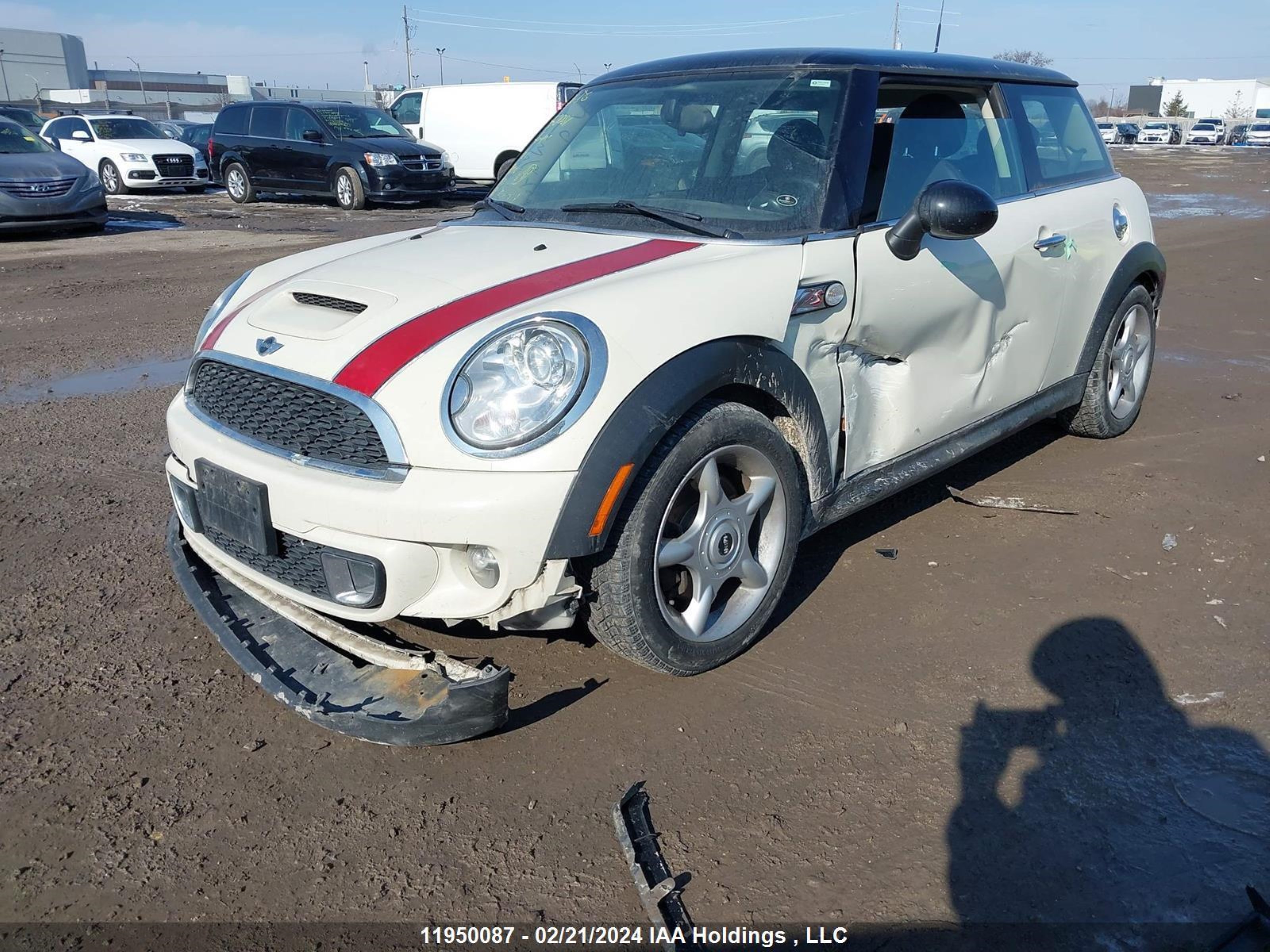 Photo 5 VIN: WMWSV3C50DTY29896 - MINI COOPER 