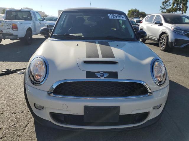 Photo 4 VIN: WMWSV3C51BTY14532 - MINI COOPER S 