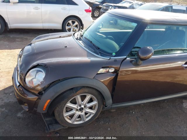 Photo 5 VIN: WMWSV3C51BTY15258 - MINI COOPER S 