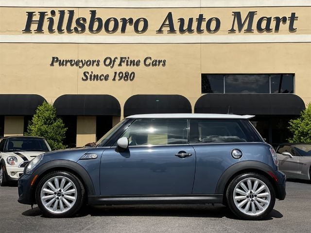 Photo 2 VIN: WMWSV3C51BTY21402 - MINI COOPER HARDTOP 