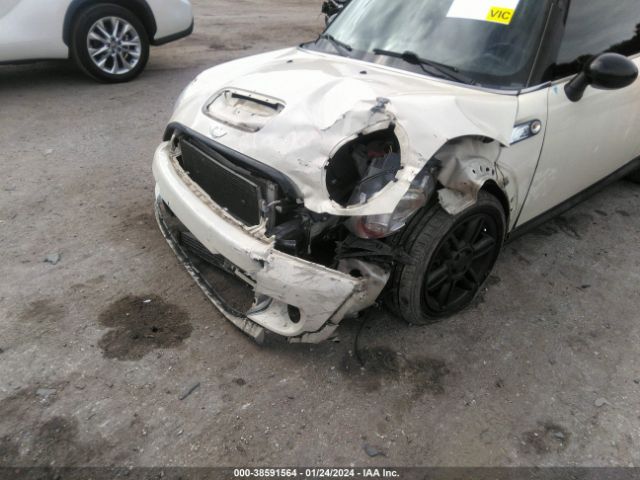 Photo 5 VIN: WMWSV3C51BTY21559 - MINI COOPER S 