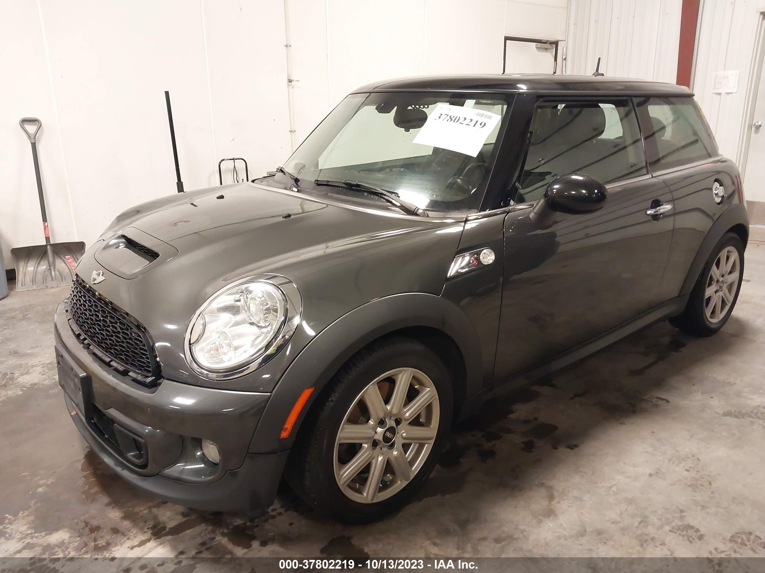 Photo 1 VIN: WMWSV3C51DT479291 - MINI HARD TOP 