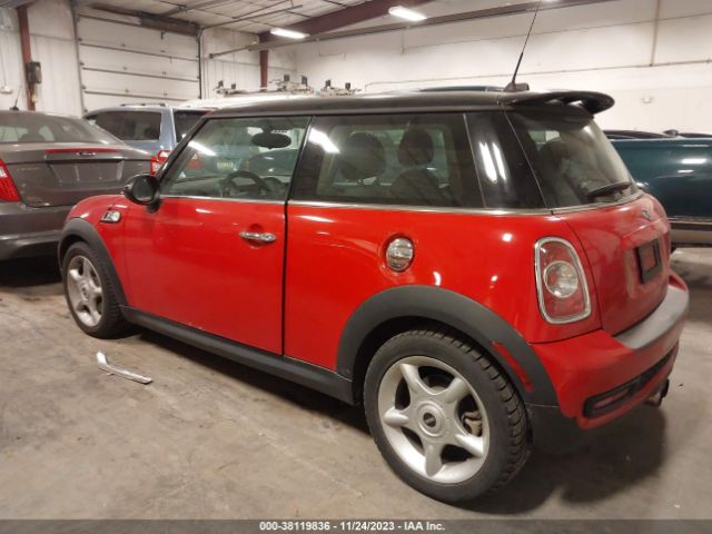 Photo 2 VIN: WMWSV3C52BTY12238 - MINI COOPER S 