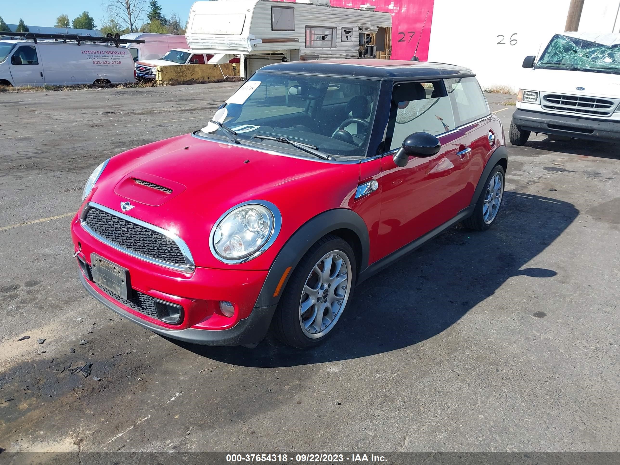 Photo 1 VIN: WMWSV3C52BTY21960 - MINI HARD TOP 