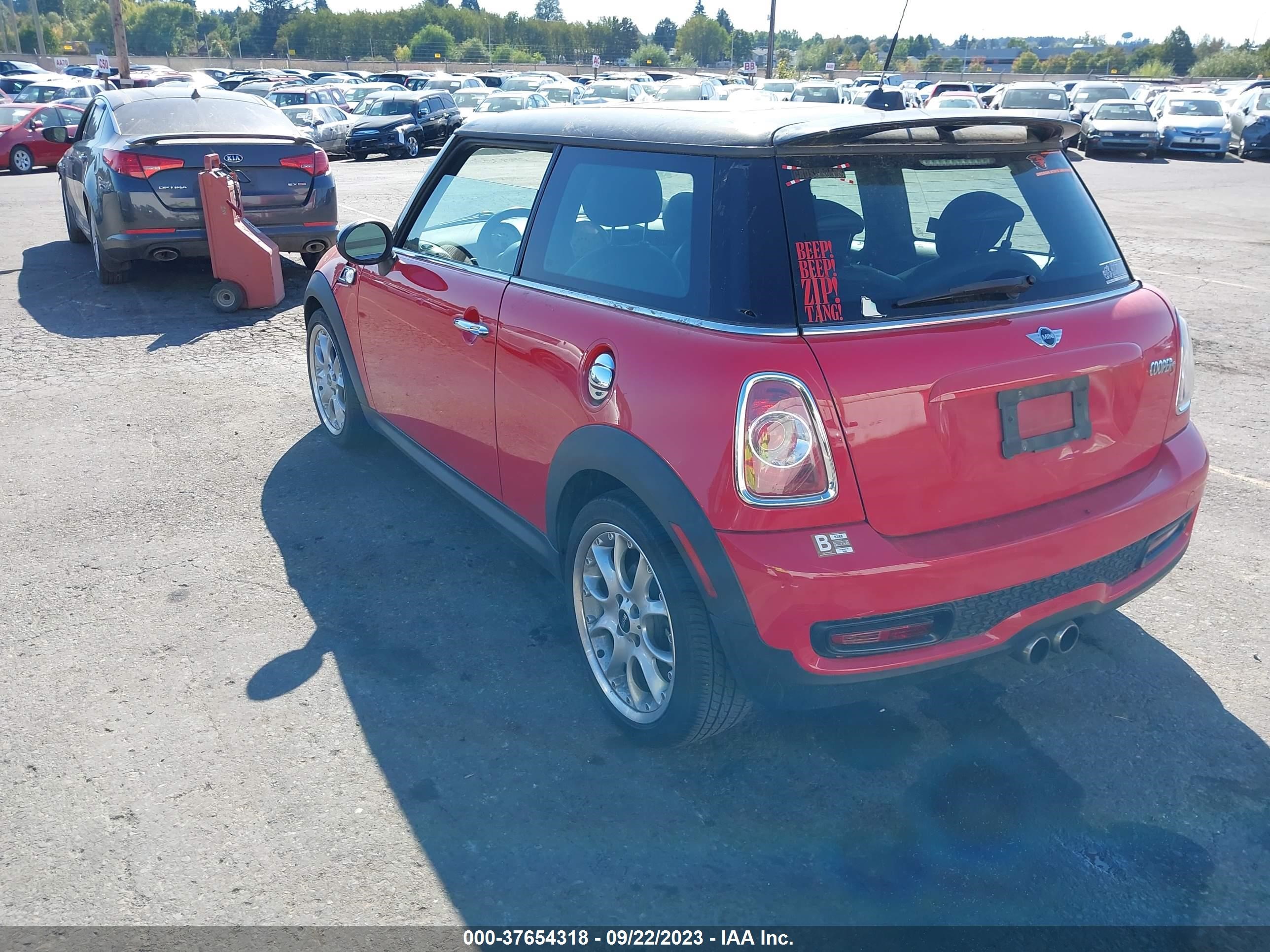 Photo 2 VIN: WMWSV3C52BTY21960 - MINI HARD TOP 