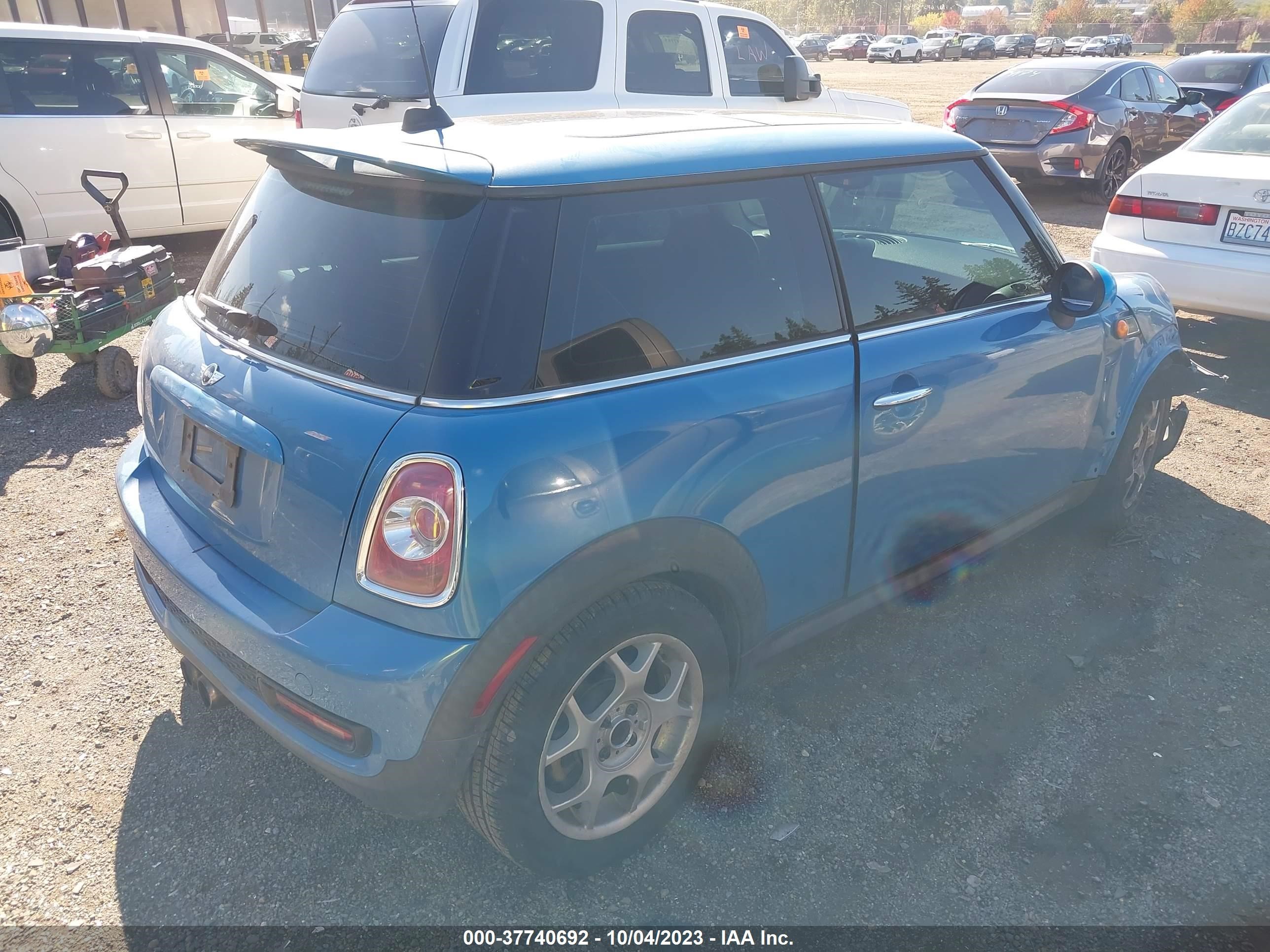 Photo 3 VIN: WMWSV3C52CT387122 - MINI HARD TOP 