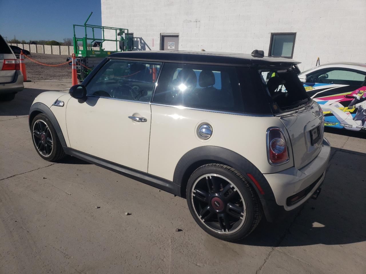 Photo 1 VIN: WMWSV3C52DT388773 - MINI COOPER 