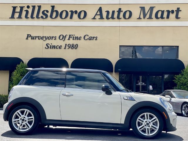 Photo 3 VIN: WMWSV3C53BTY12944 - MINI COOPER HARDTOP 