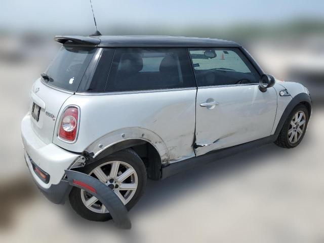 Photo 2 VIN: WMWSV3C53BTY15620 - MINI COOPER 