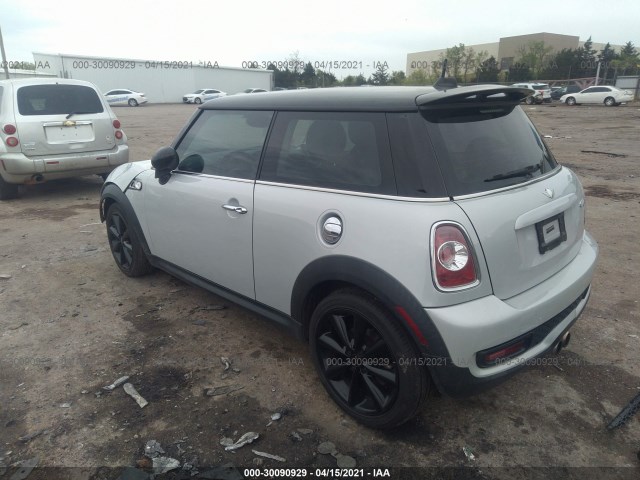 Photo 2 VIN: WMWSV3C53BTY16279 - MINI COOPER HARDTOP 