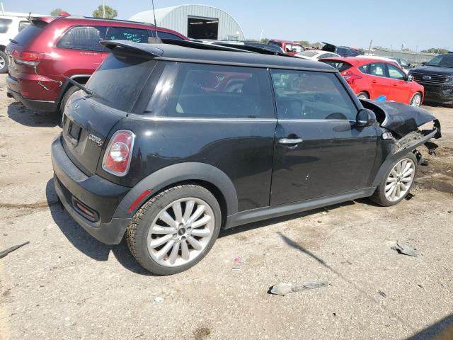 Photo 2 VIN: WMWSV3C53BTY21739 - MINI COOPER S 