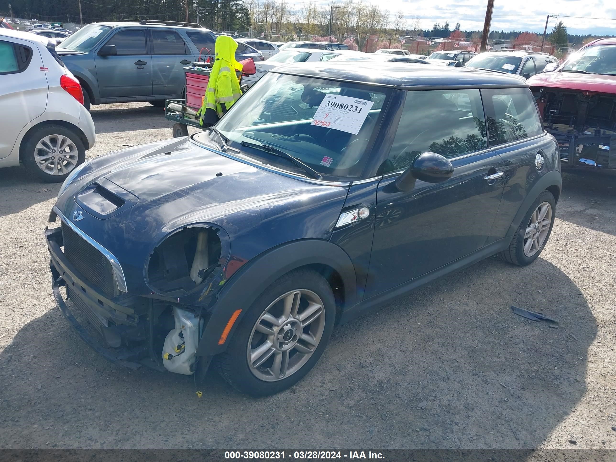 Photo 1 VIN: WMWSV3C53DT478238 - MINI HARD TOP 