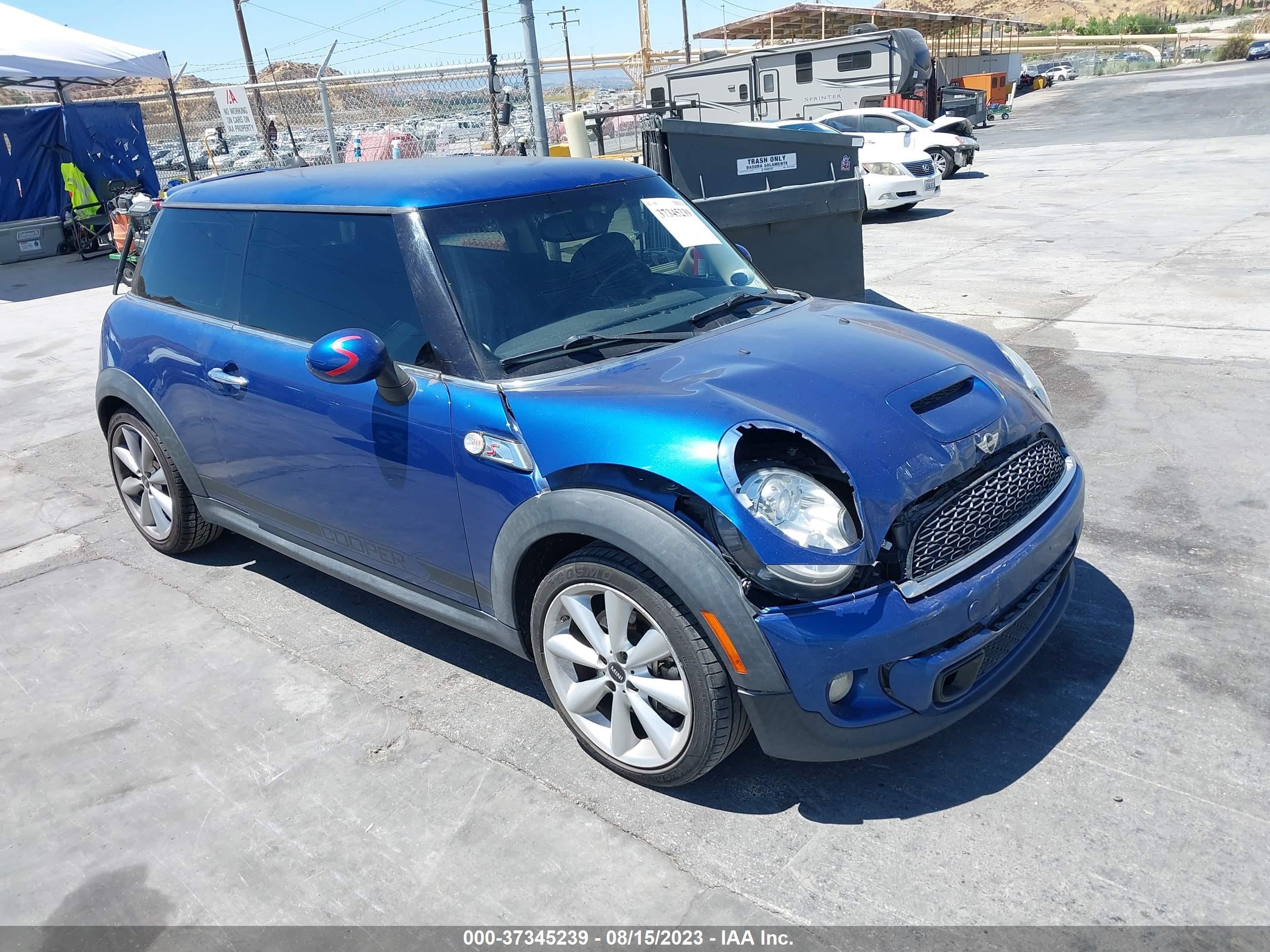 Photo 0 VIN: WMWSV3C54CTY16583 - MINI HARD TOP 