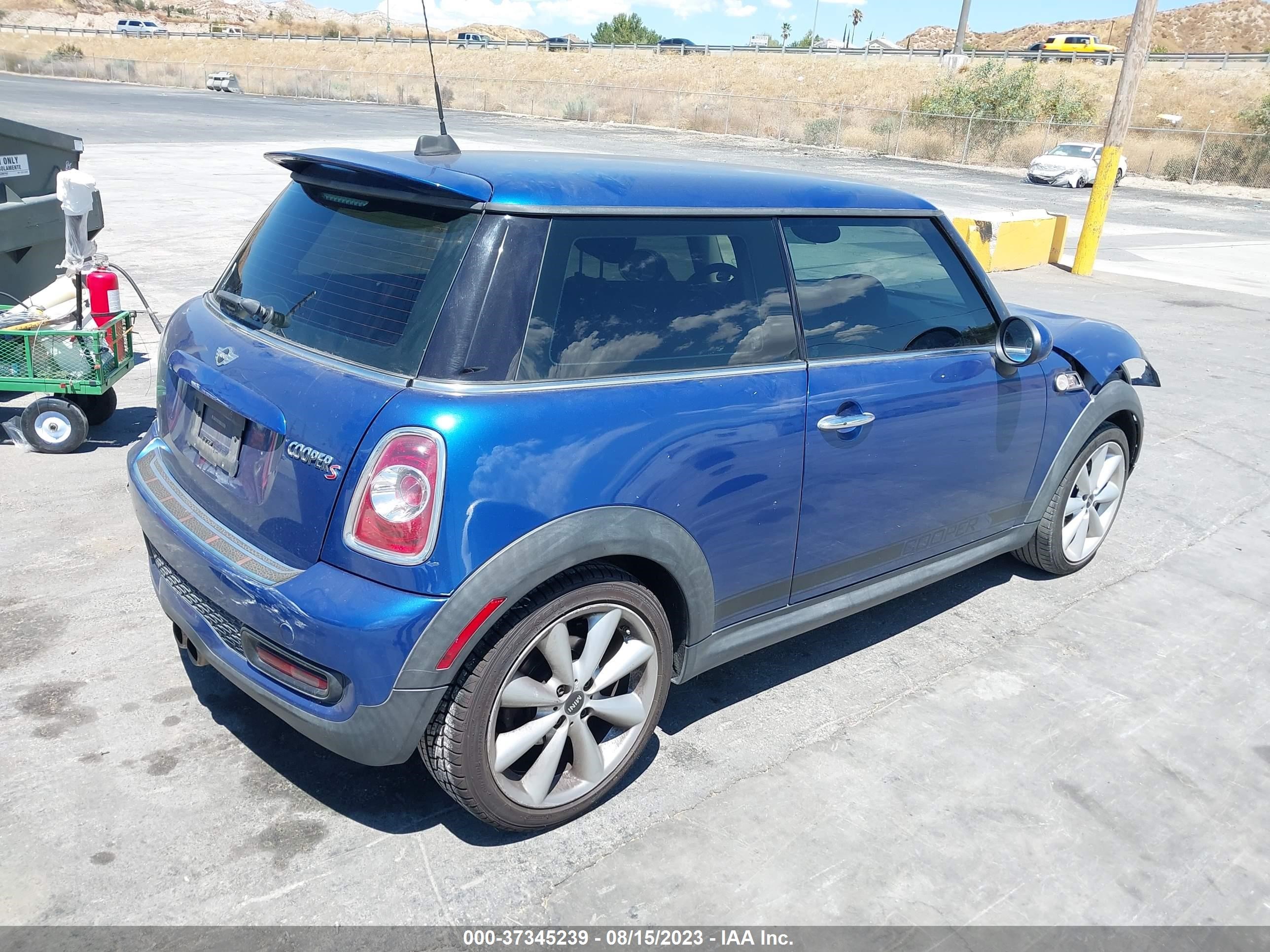 Photo 3 VIN: WMWSV3C54CTY16583 - MINI HARD TOP 