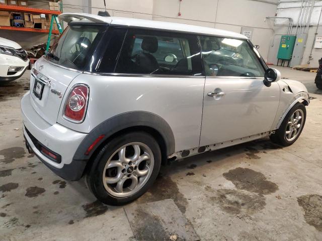 Photo 2 VIN: WMWSV3C55CT386742 - MINI COOPER S 