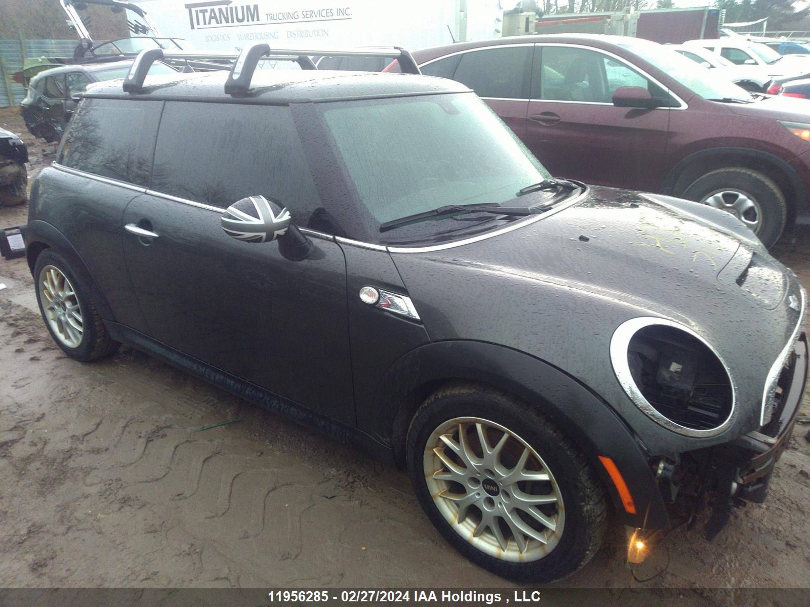 Photo 0 VIN: WMWSV3C55CTY25566 - MINI COOPER 