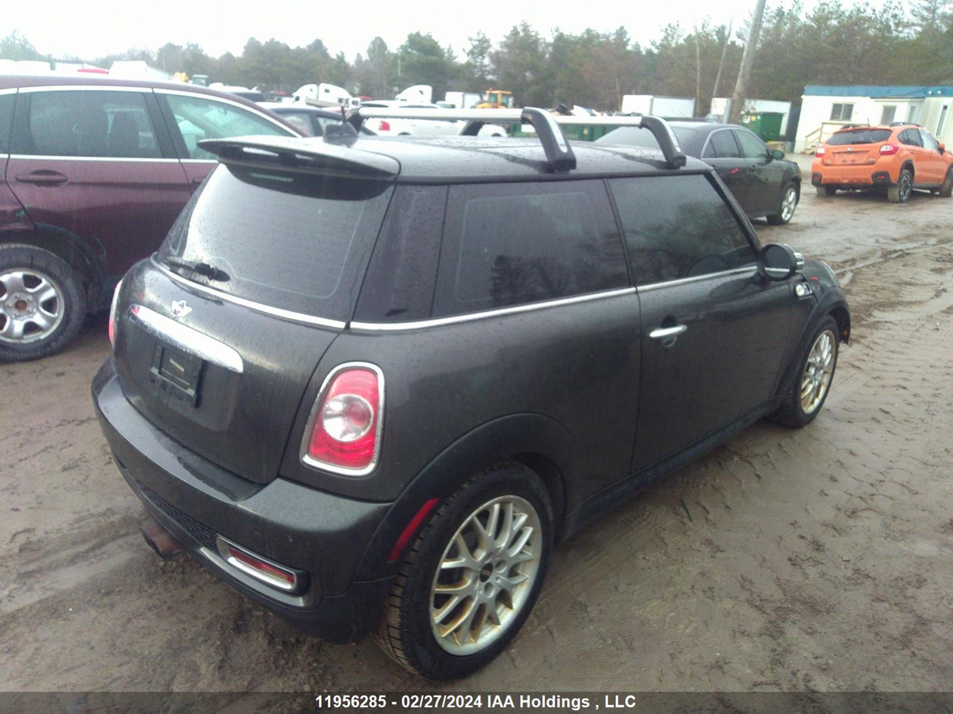 Photo 3 VIN: WMWSV3C55CTY25566 - MINI COOPER 