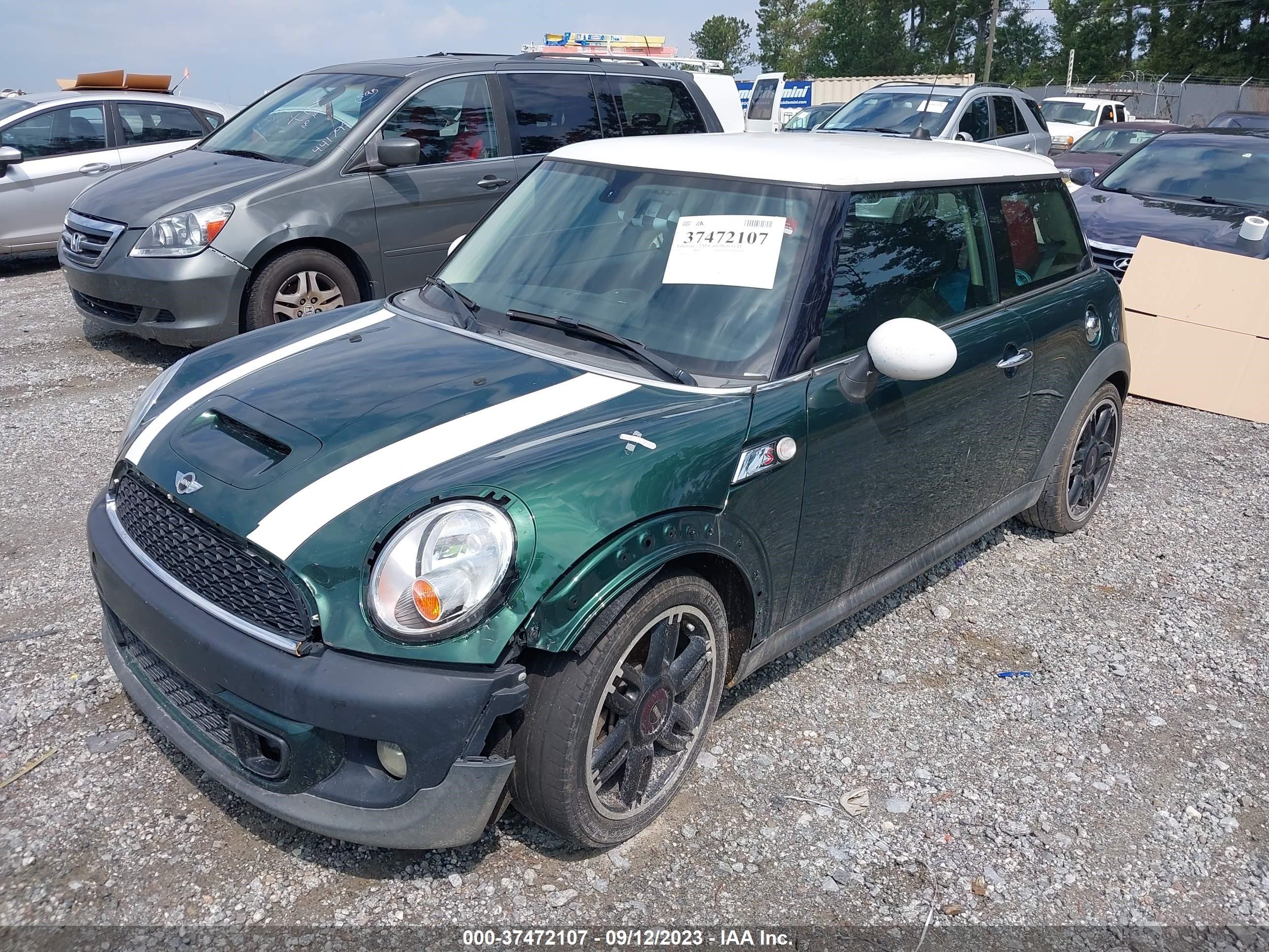 Photo 1 VIN: WMWSV3C55DT475650 - MINI HARD TOP 