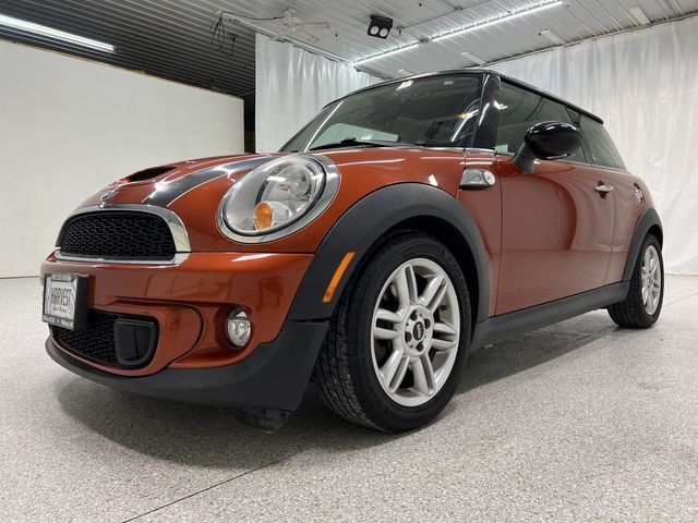 Photo 0 VIN: WMWSV3C56BTY13179 - MINI COOPER HARDTOP 