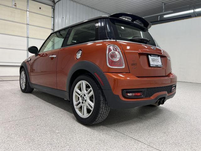 Photo 1 VIN: WMWSV3C56BTY13179 - MINI COOPER HARDTOP 