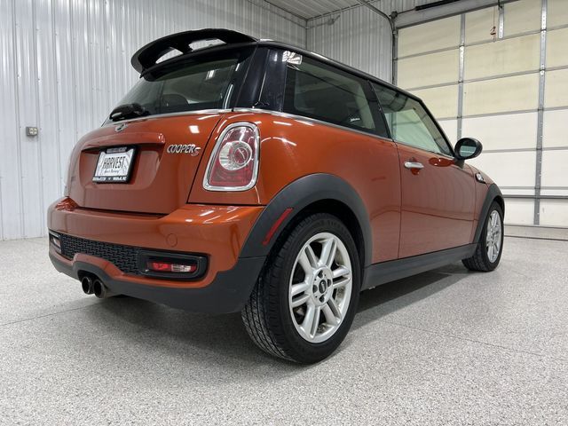 Photo 3 VIN: WMWSV3C56BTY13179 - MINI COOPER HARDTOP 