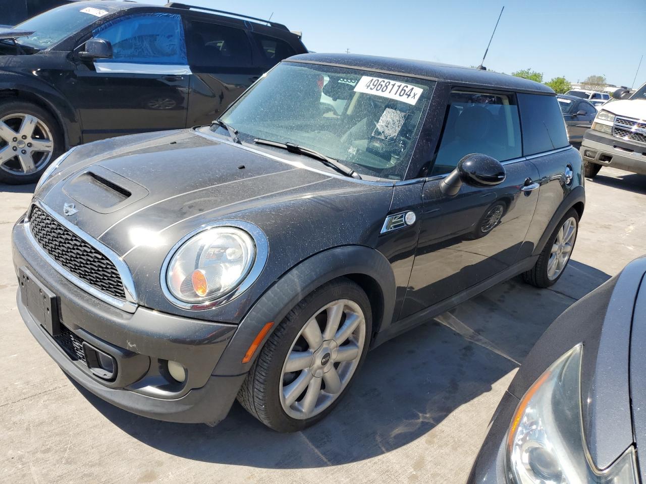 Photo 0 VIN: WMWSV3C56DT388193 - MINI COOPER 